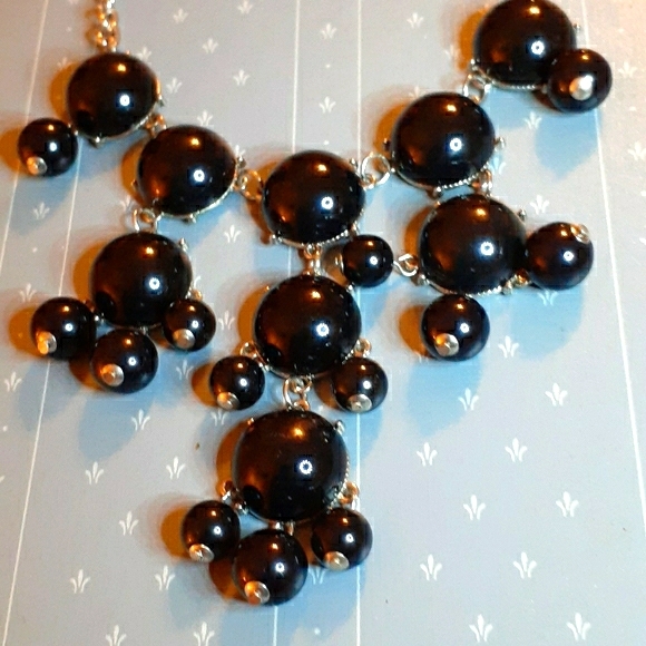 VTG Unique Black Bib Necklace - Picture 2 of 11